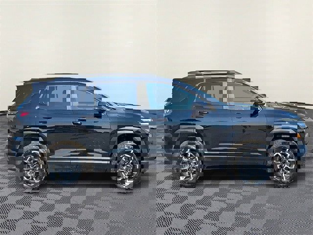 New 2026 Chevrolet Equinox ACTIV w/ Convenience Package III image 5