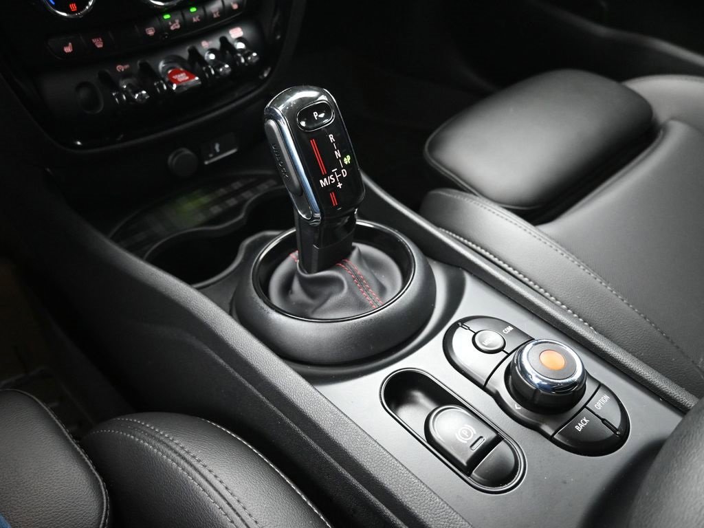 Used 2020 MINI Cooper Clubman S w/ Storage Package image 9