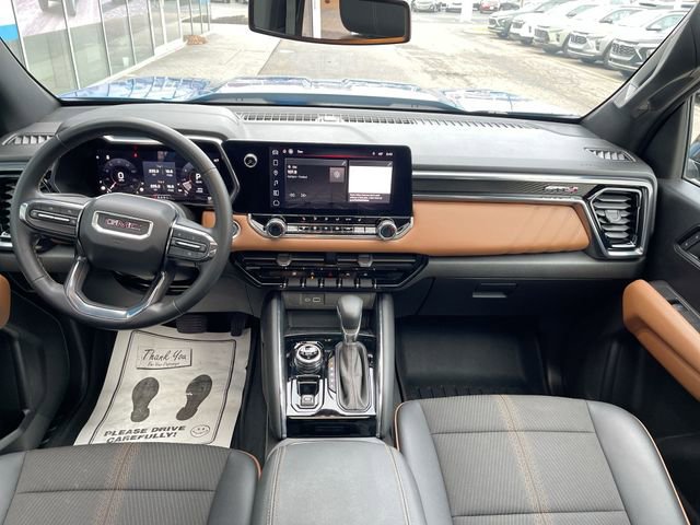 Used 2024 GMC Canyon AT4 image 20