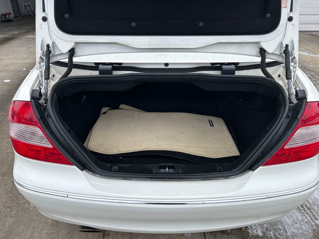 Used 2008 Mercedes-Benz CLK 350 Cabriolet image 27