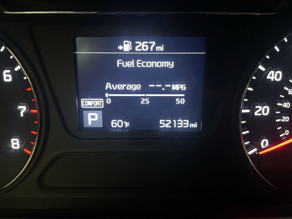 Used 2020 Kia Sorento LX FWD image 6