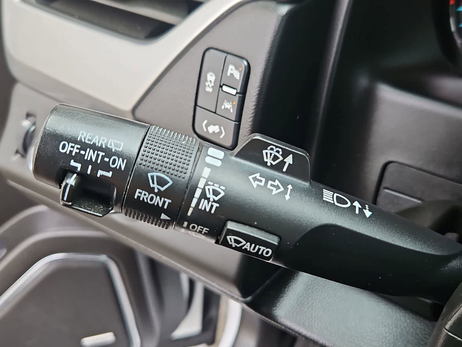 Used 2020 Chevrolet Tahoe LT AWD/4WD image 25