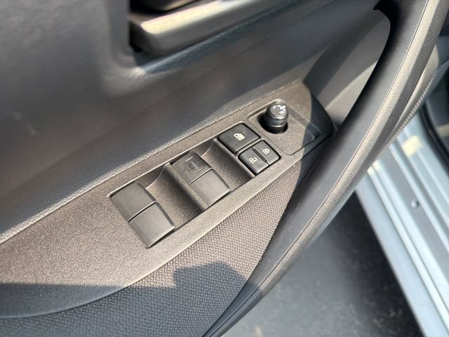 Used 2026 Toyota Corolla LE FWD image 13