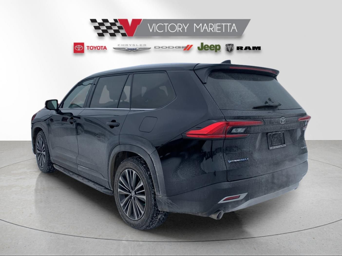 Used 2024 Toyota Grand Highlander MAX Platinum image 3
