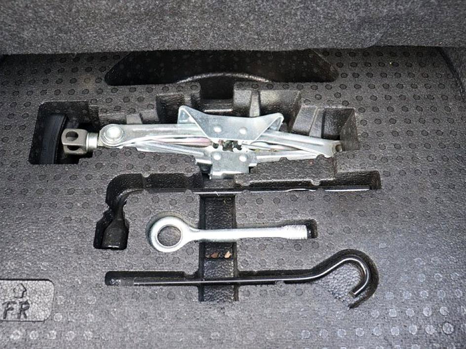 Used 2011 Acura TL image 34