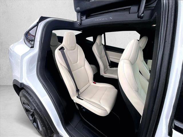 Used 2023 Tesla Model X Plaid image 26