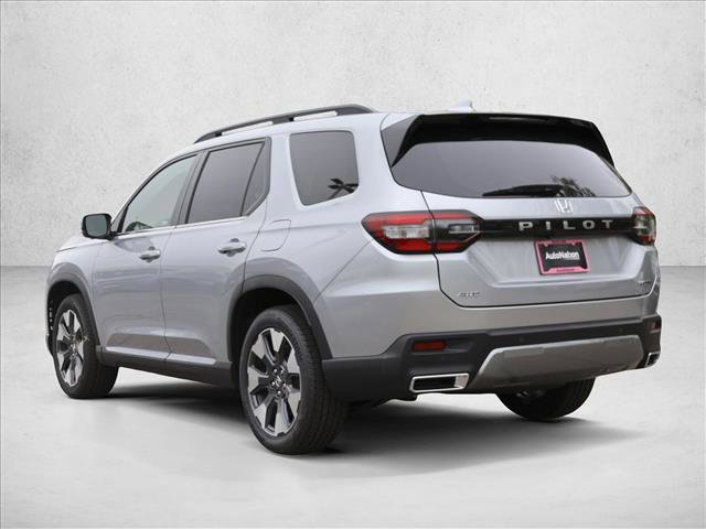 New 2026 Honda Pilot Touring image 7