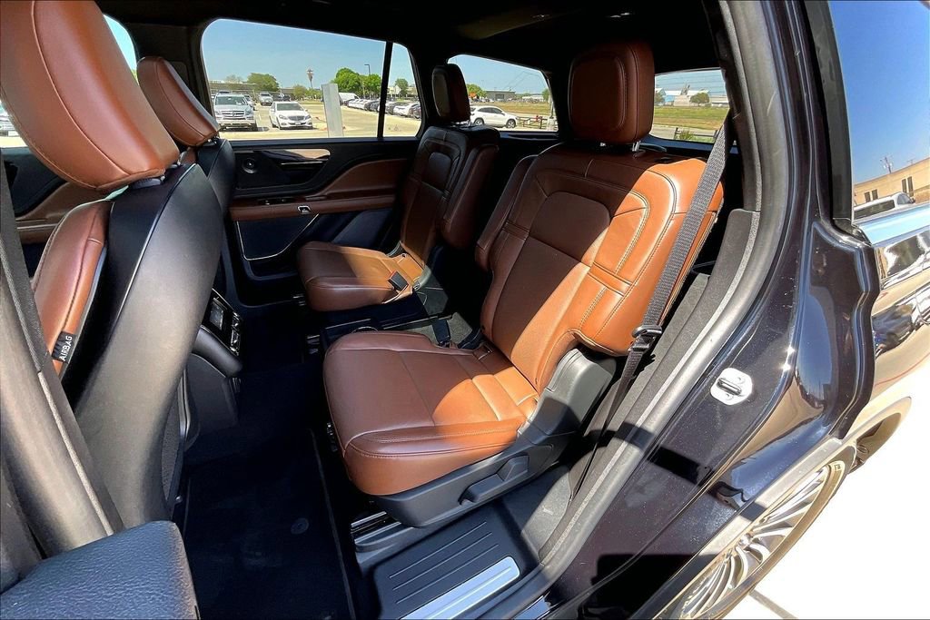 Used 2021 Lincoln Aviator Reserve w/ Elements Package Plus image 20