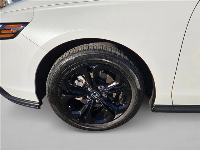 Used 2025 Honda Accord SE image 23