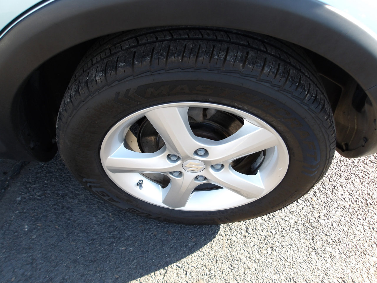 Used 2009 Suzuki SX4 AWD Hatchback image 23