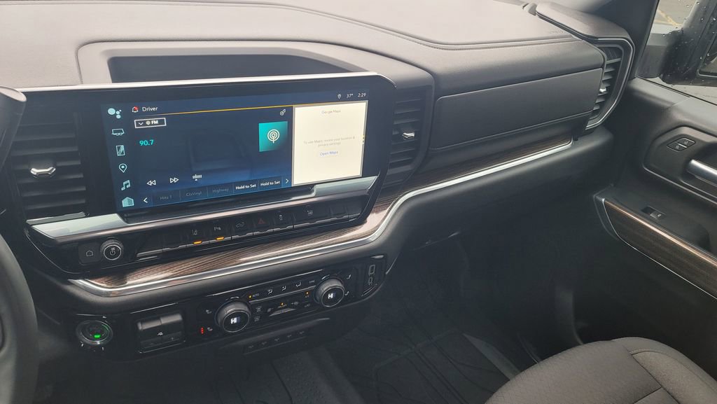 Used 2024 Chevrolet Silverado 3500 LT w/ Convenience Package image 21