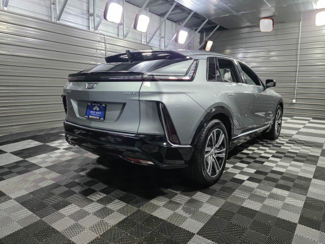 Used 2024 Cadillac Lyriq Luxury image 5