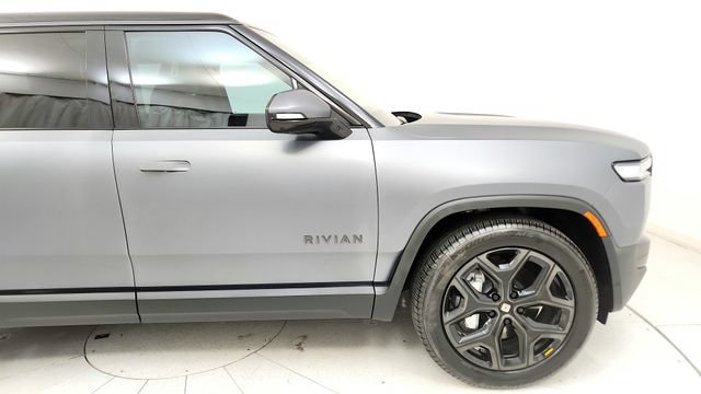 Used 2026 Rivian R1S Adventure AWD/4WD image 21