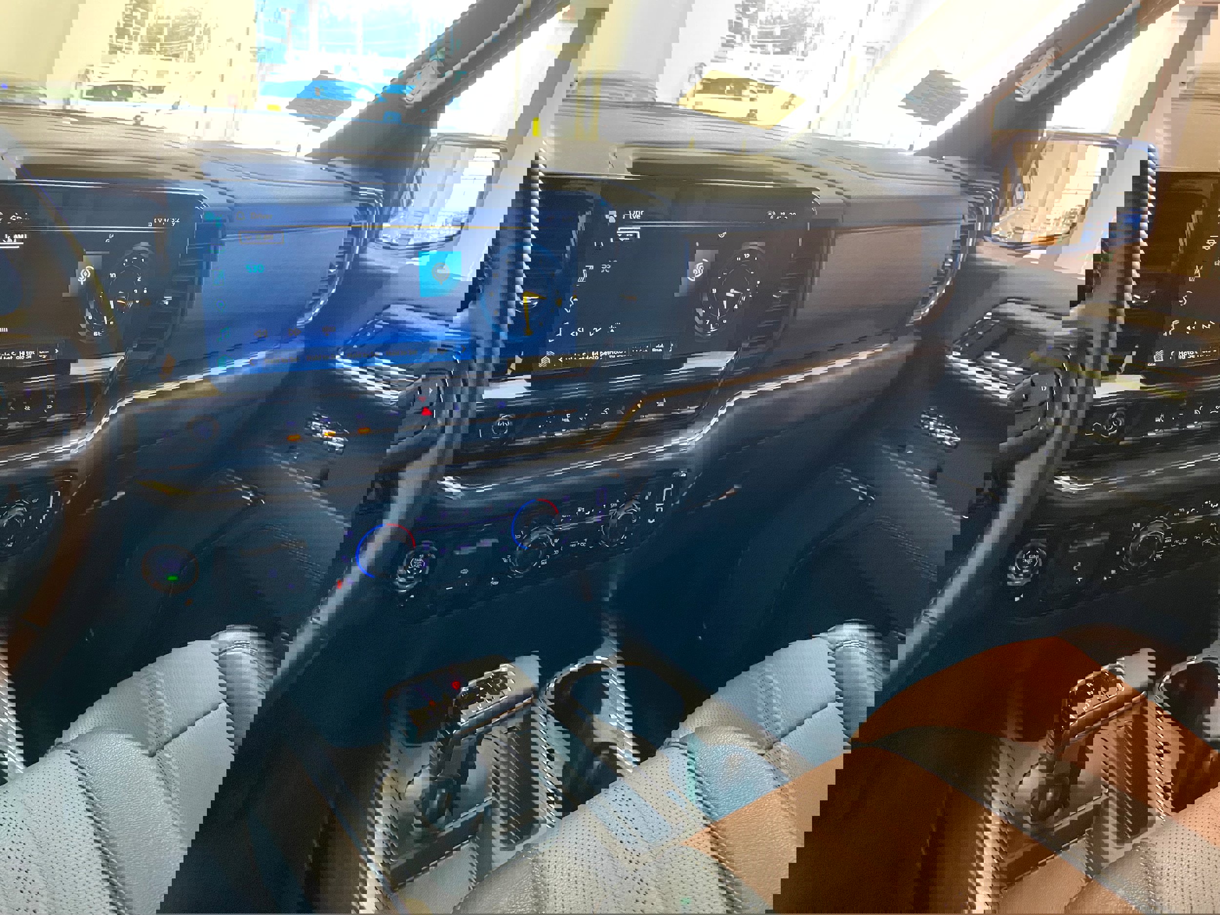 Used 2024 Chevrolet Silverado 1500 High Country w/ Technology Package image 12