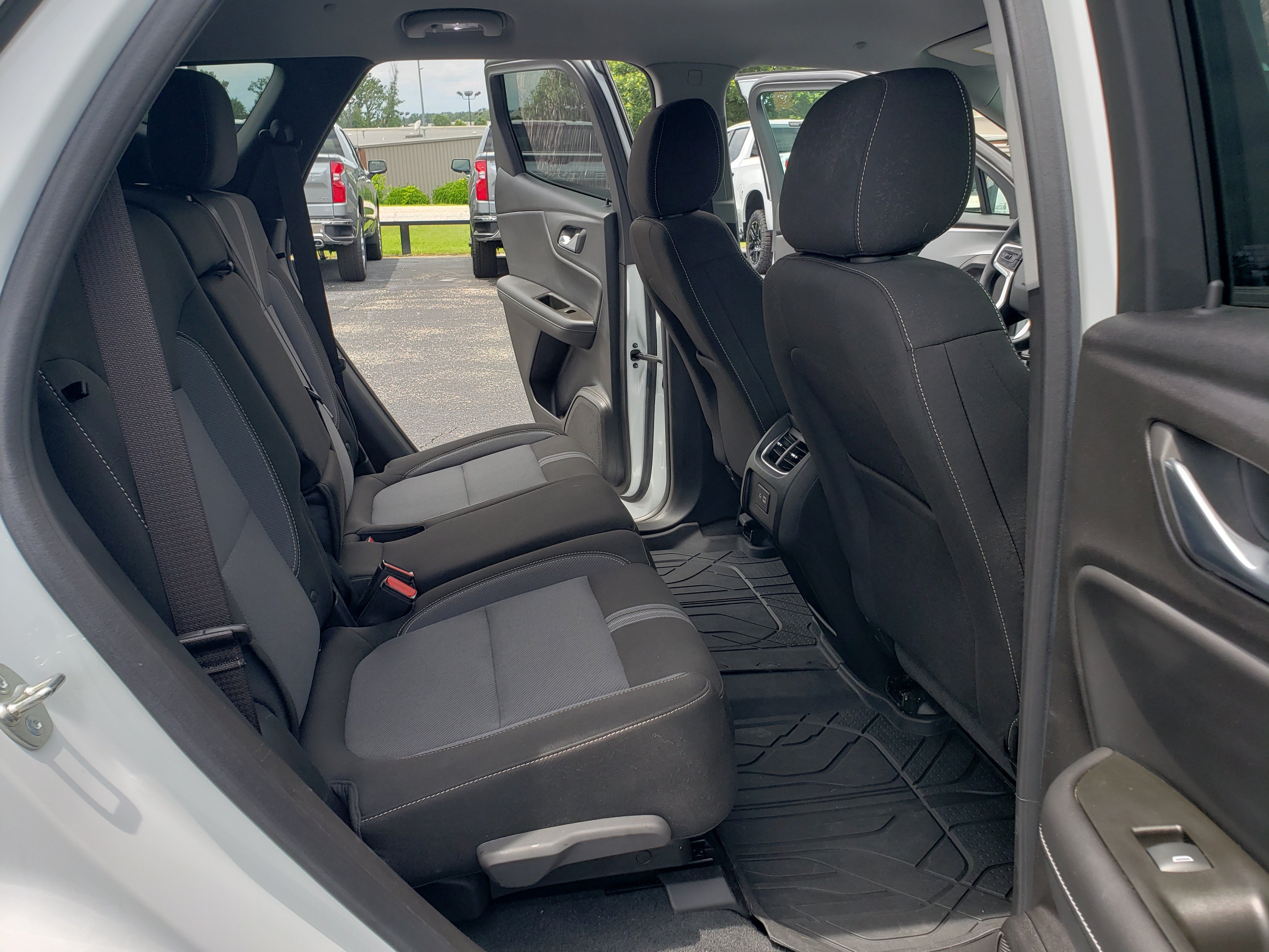 Used 2024 Chevrolet Blazer LT w/ LPO, Floor Liner Package FWD image 29