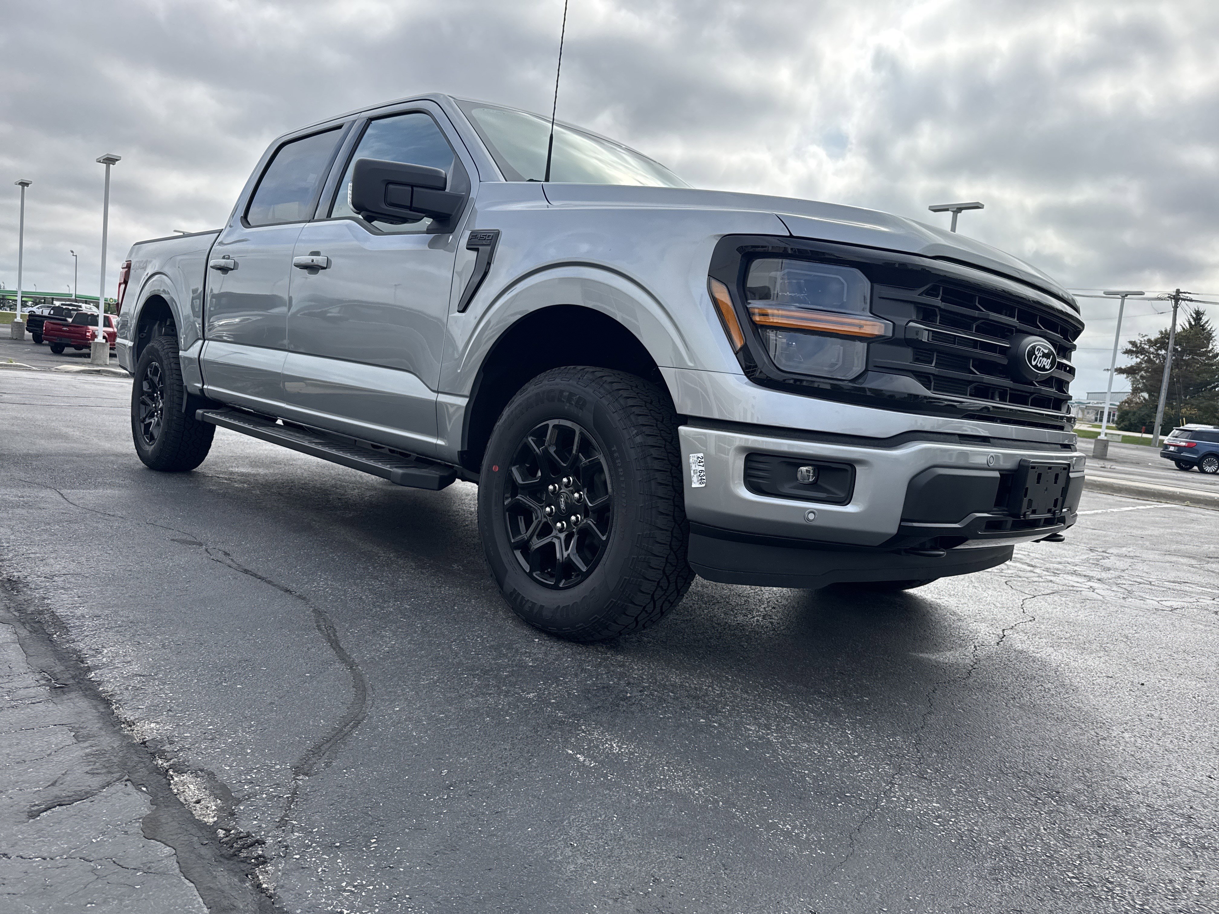 New 2025 Ford F150 XLT image 5