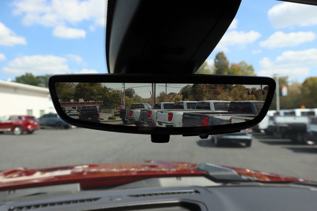 Used 2021 Chevrolet Silverado 3500 LTZ w/ LTZ Convenience Package image 16