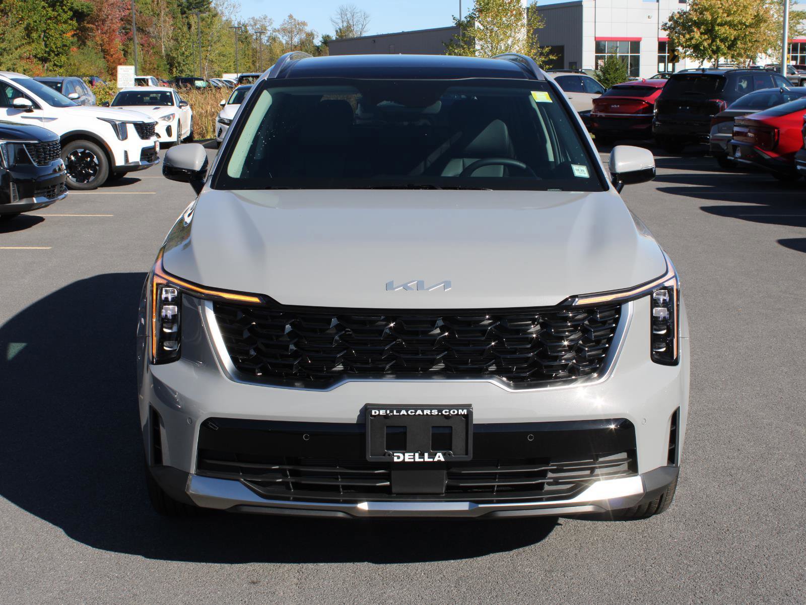 New 2026 Kia Sorento S image 2