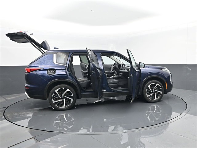 Used 2024 Mitsubishi Outlander SE image 31