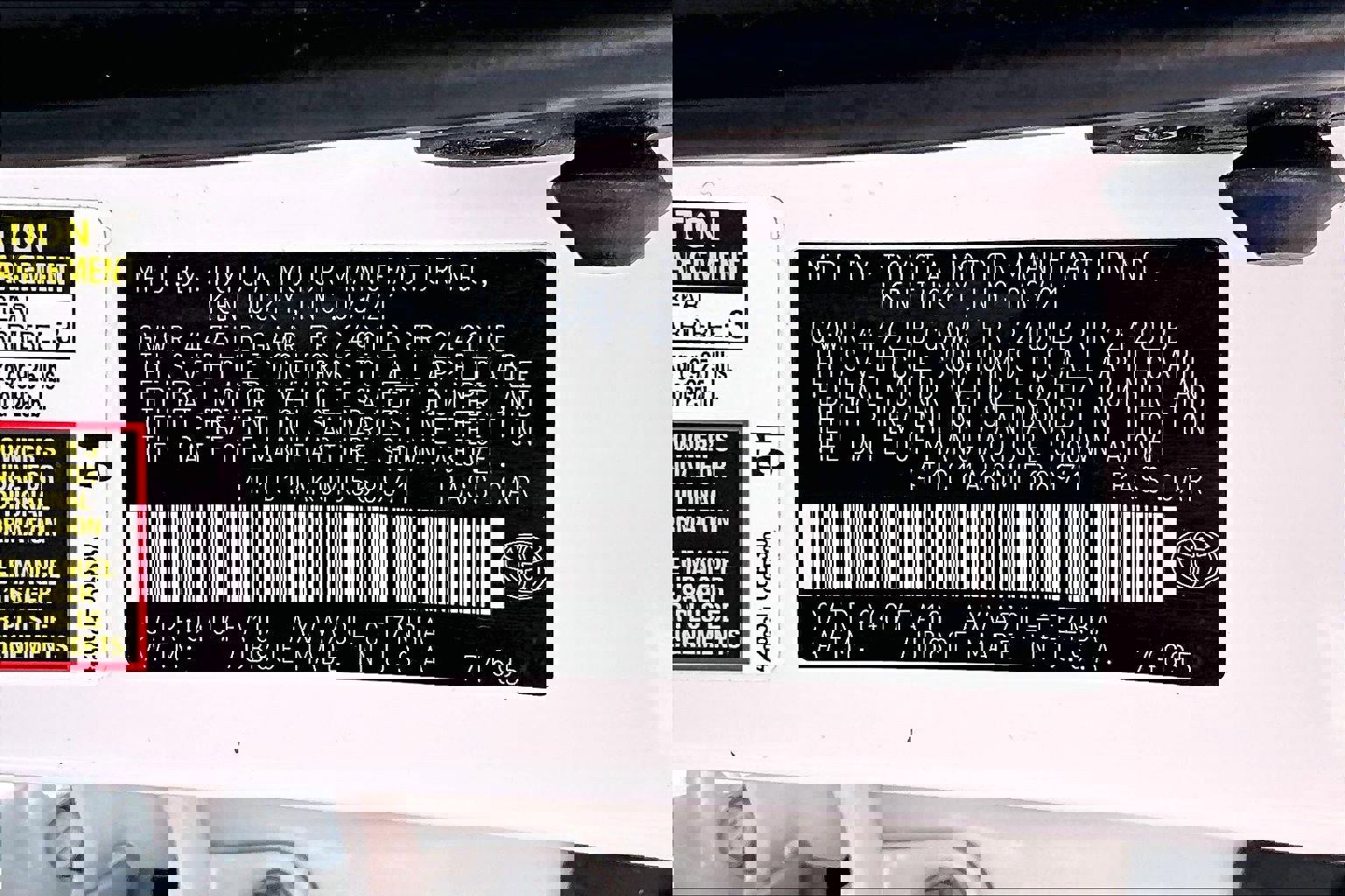 Used 2021 Toyota Camry LE w/ Carpet Mat Package (TMS) image 25