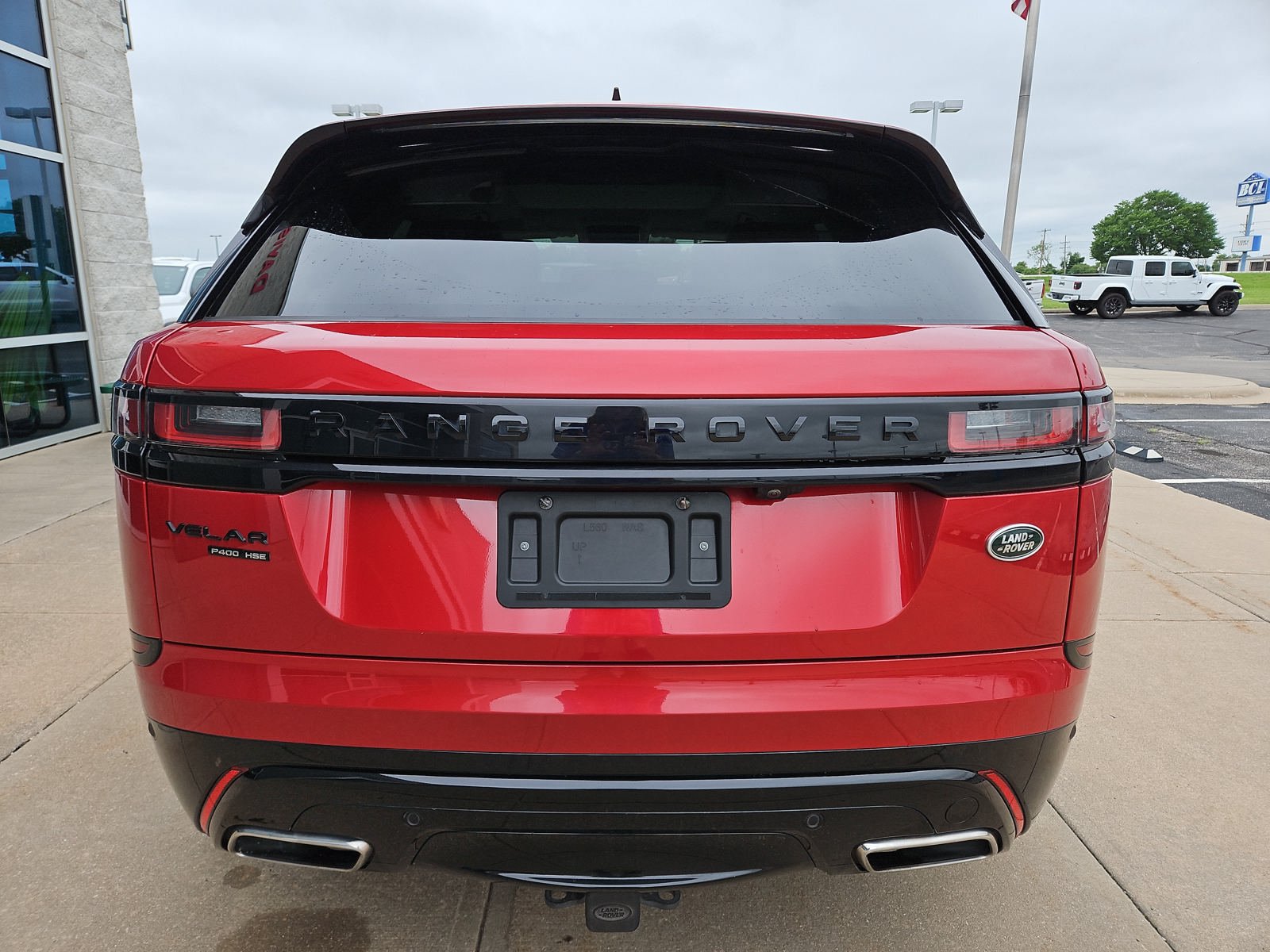 Used 2021 Land Rover Range Rover Velar R-Dynamic HSE AWD/4WD image 24