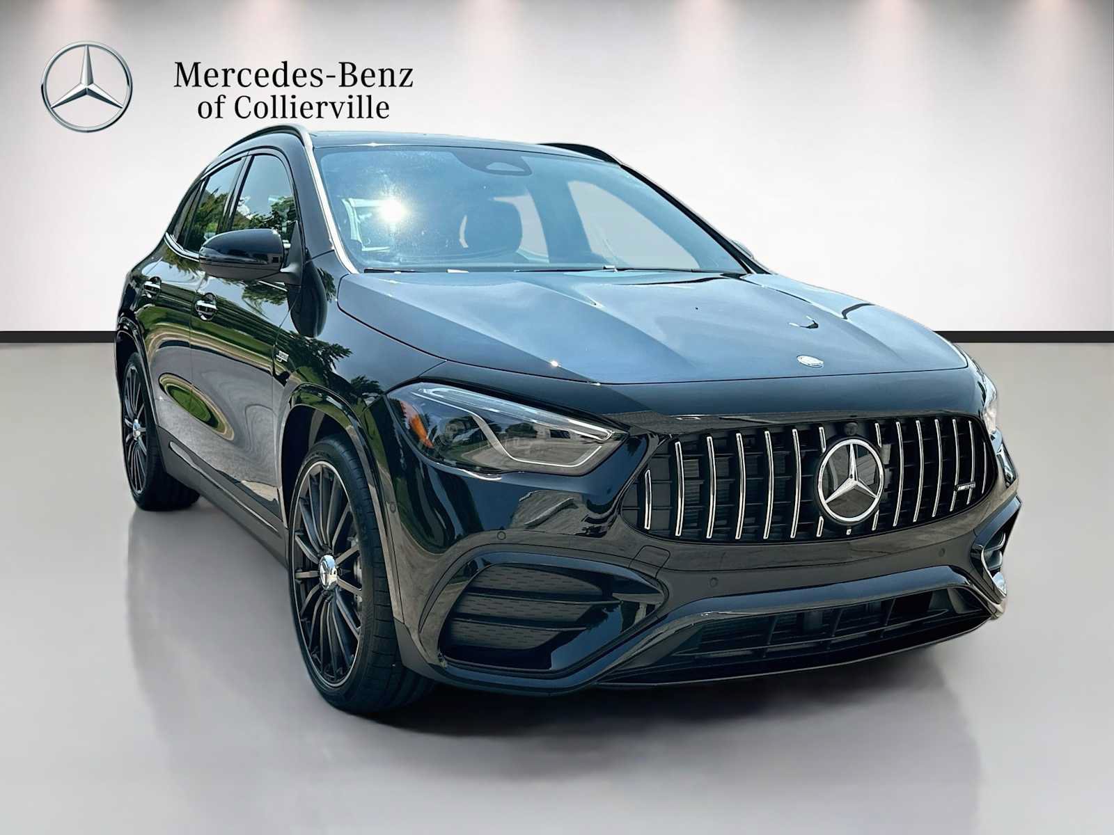 Used 2026 Mercedes-Benz GLA 35 AMG 4MATIC image 3