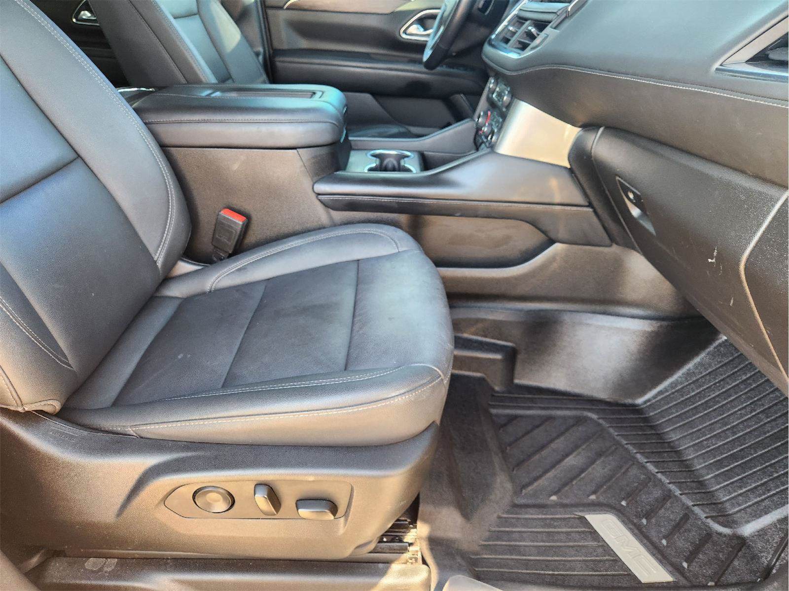 Used 2022 Chevrolet Tahoe LT w/ LT Signature Plus Package RWD image 14