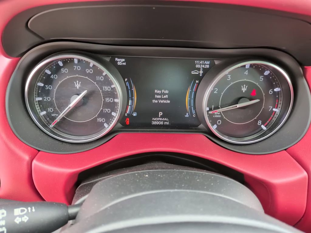Used 2023 Maserati Levante GT image 26