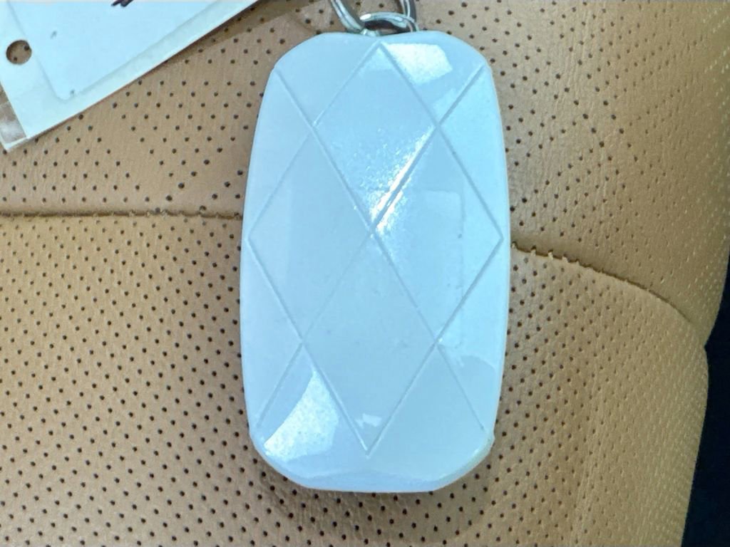 Used 2025 Genesis GV80 3.5T Advanced image 38