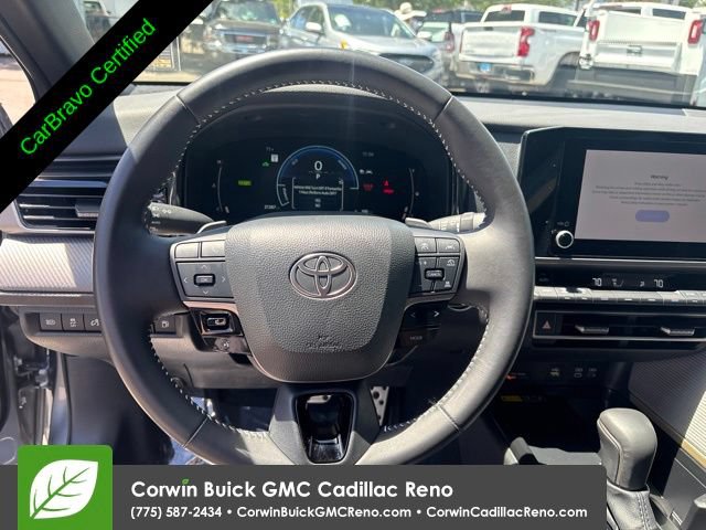 Used 2025 Toyota Camry SE w/ Convenience Package FWD image 22