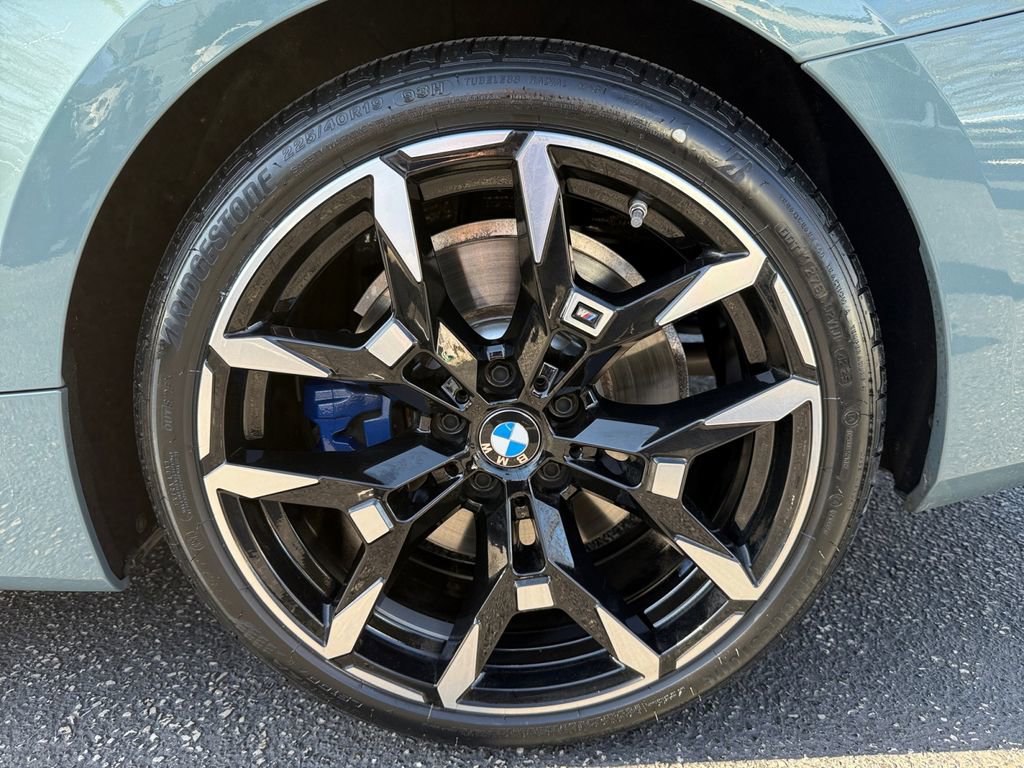 Used 2025 BMW M440i Convertible image 16