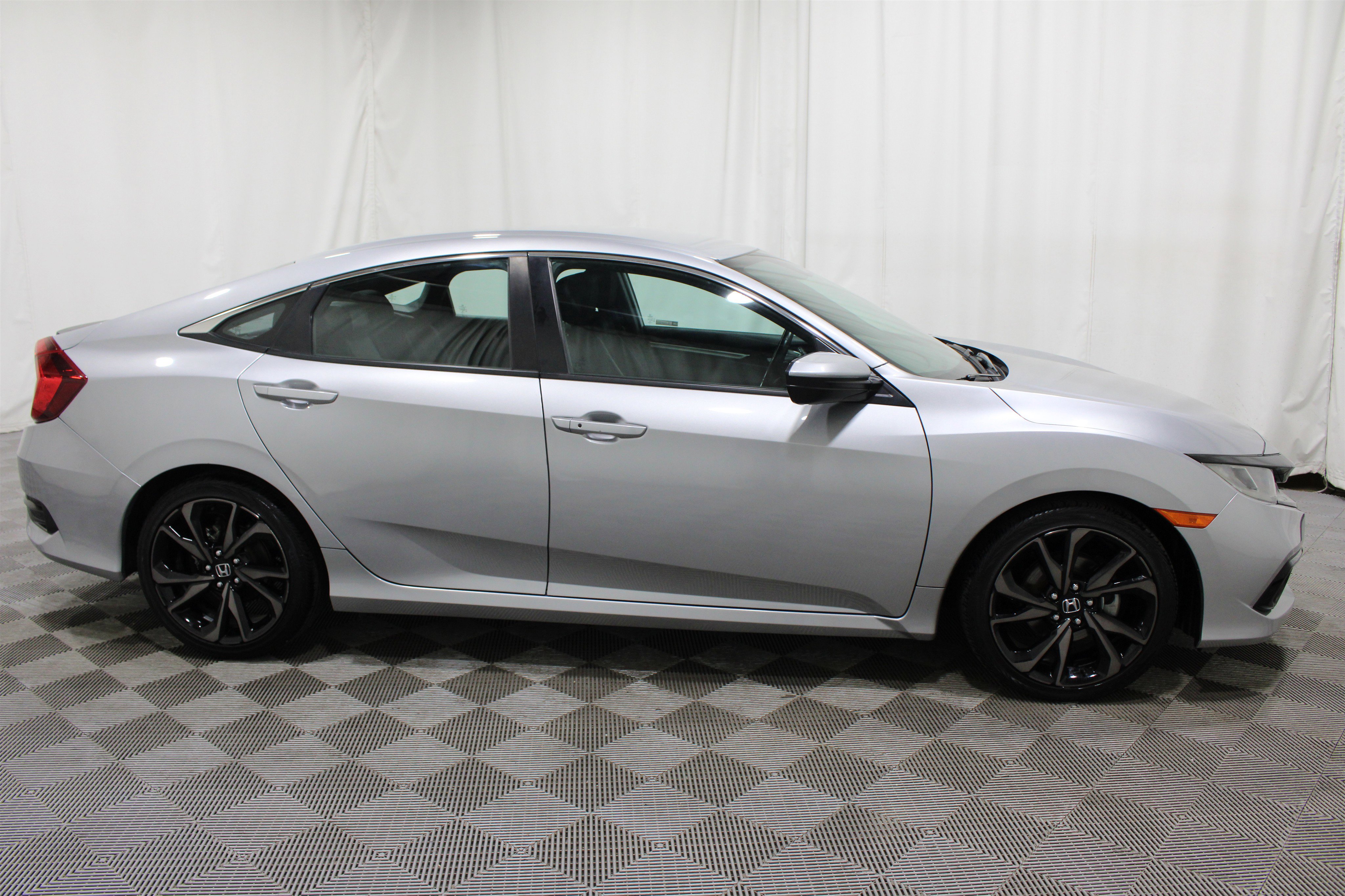 Used 2020 Honda Civic Sport image 29
