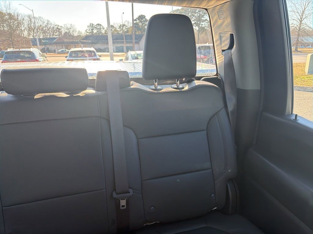 Used 2023 Chevrolet Silverado 2500 W/T w/ WT Fleet Convenience Package image 15