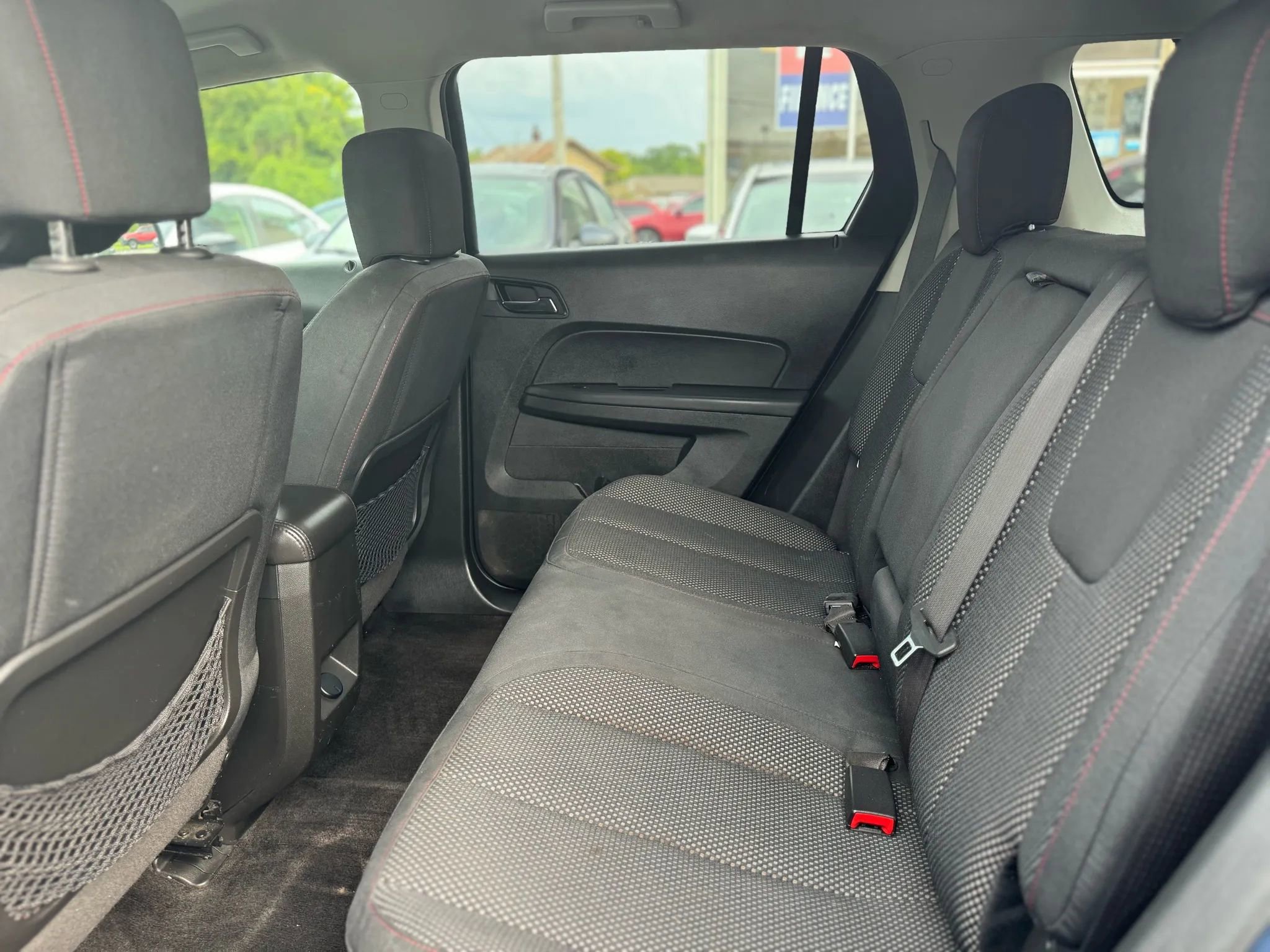 Used 2016 GMC Terrain SLE image 17