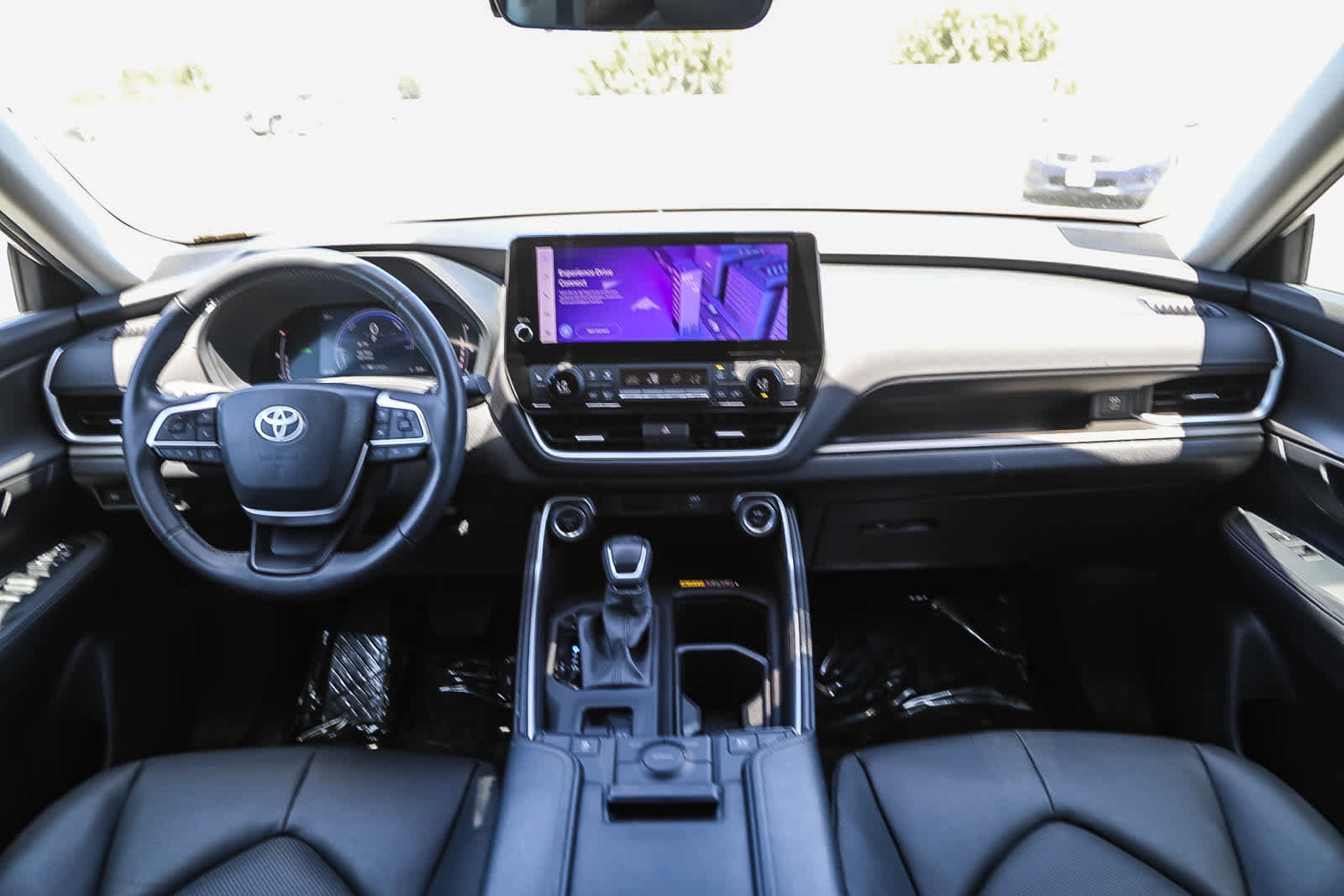 Certified 2024 Toyota Grand Highlander AWD Hybrid image 13