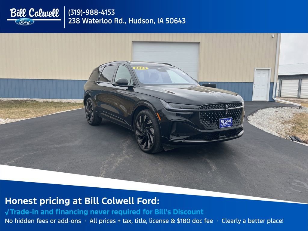 Used 2025 Lincoln Nautilus Reserve w/ Jet Appearance Package