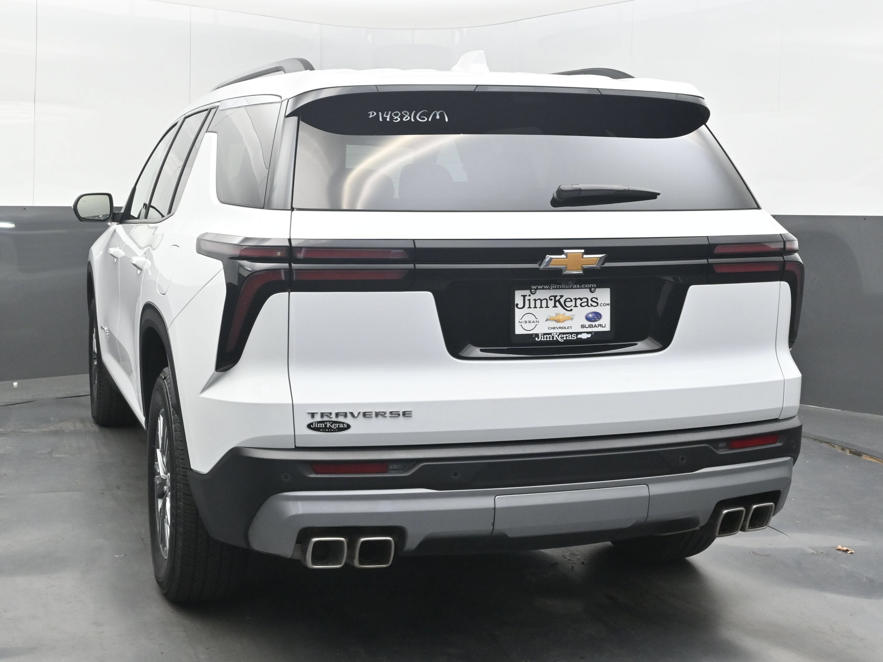 Used 2026 Chevrolet Traverse LT w/ Driver Confidence Package FWD image 8