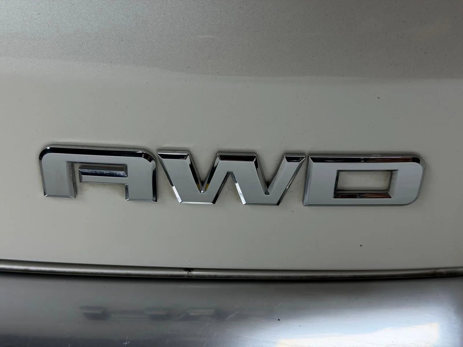 Used 2013 GMC Acadia Denali AWD/4WD image 10