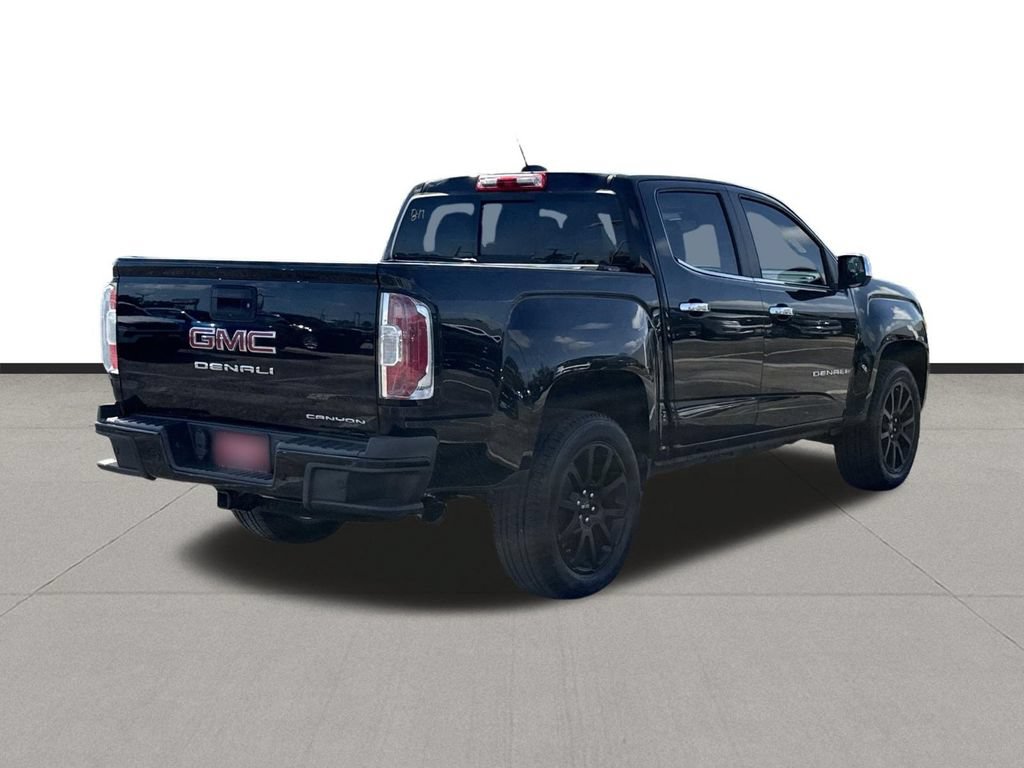 Used 2022 GMC Canyon Denali w/ Denali Black Edition Package RWD image 5