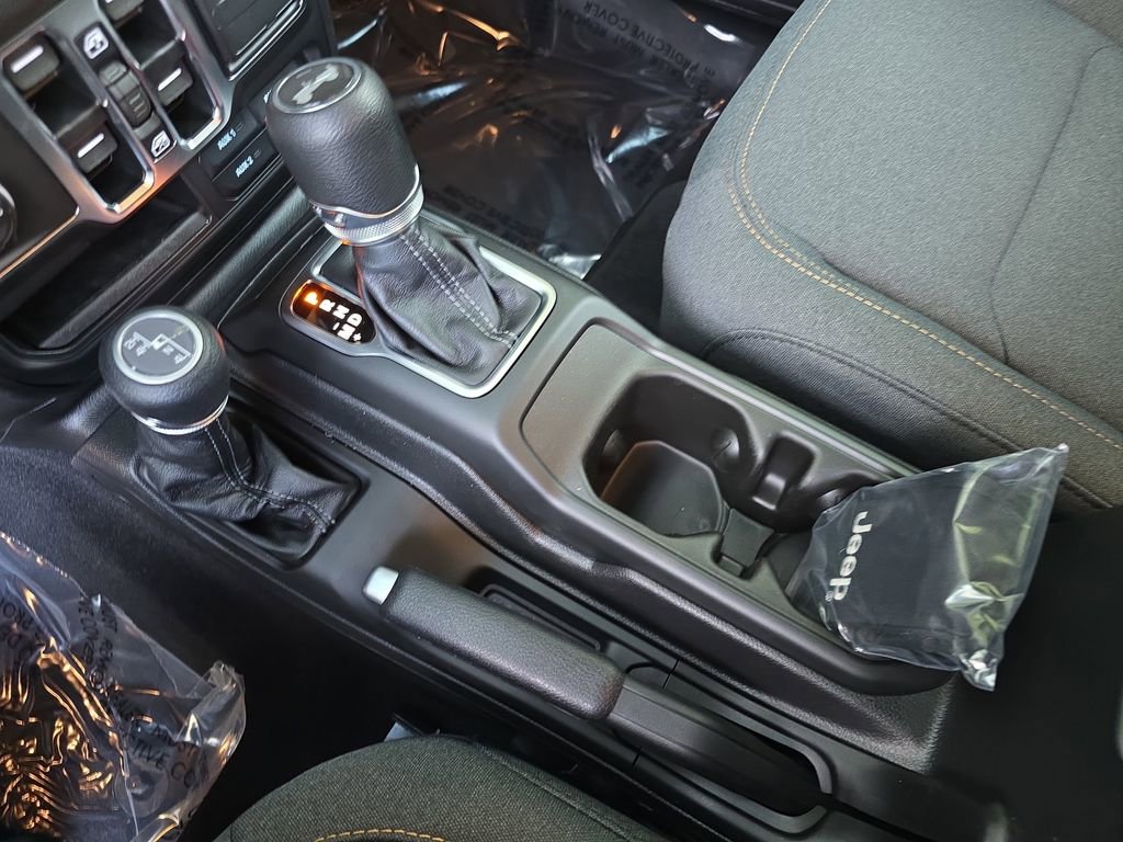 New 2025 Jeep Wrangler Unlimited Sport AWD/4WD image 24