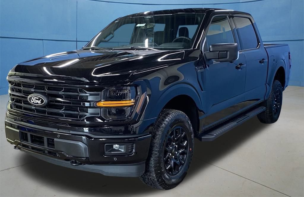 New 2025 Ford F150 XLT w/ Equipment Group 302A MID image 5