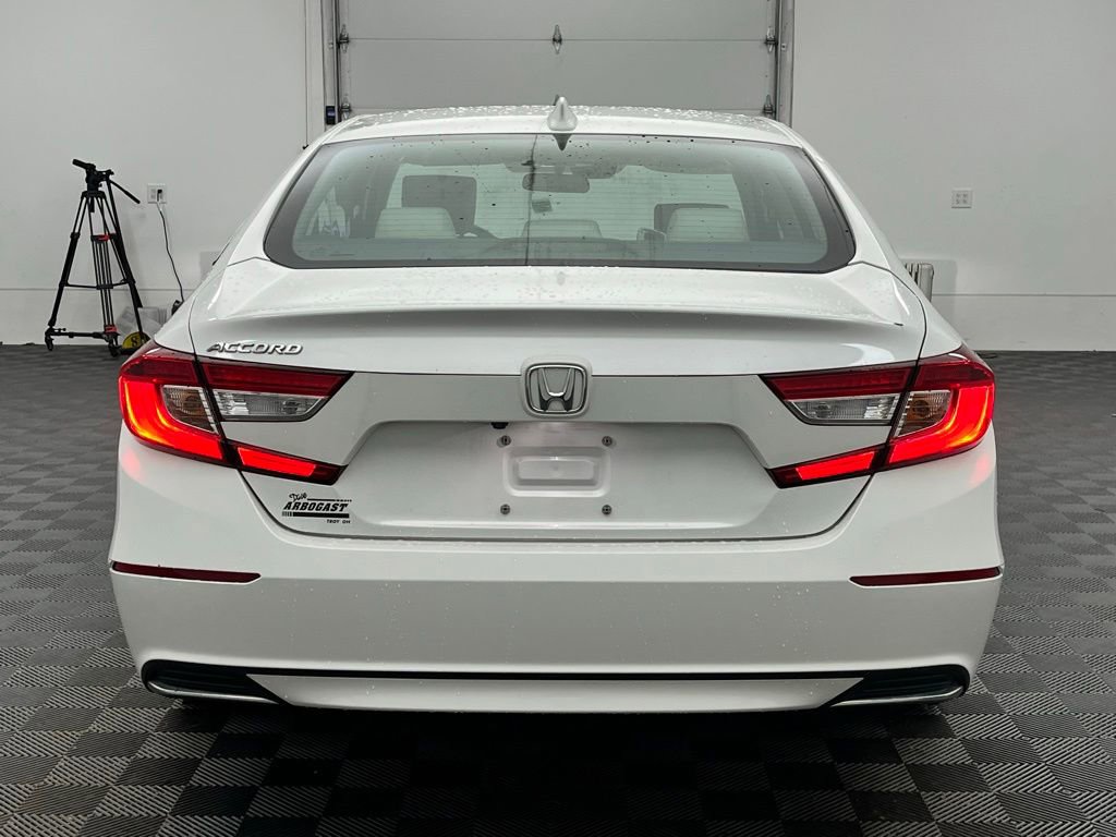 Used 2018 Honda Accord LX image 9