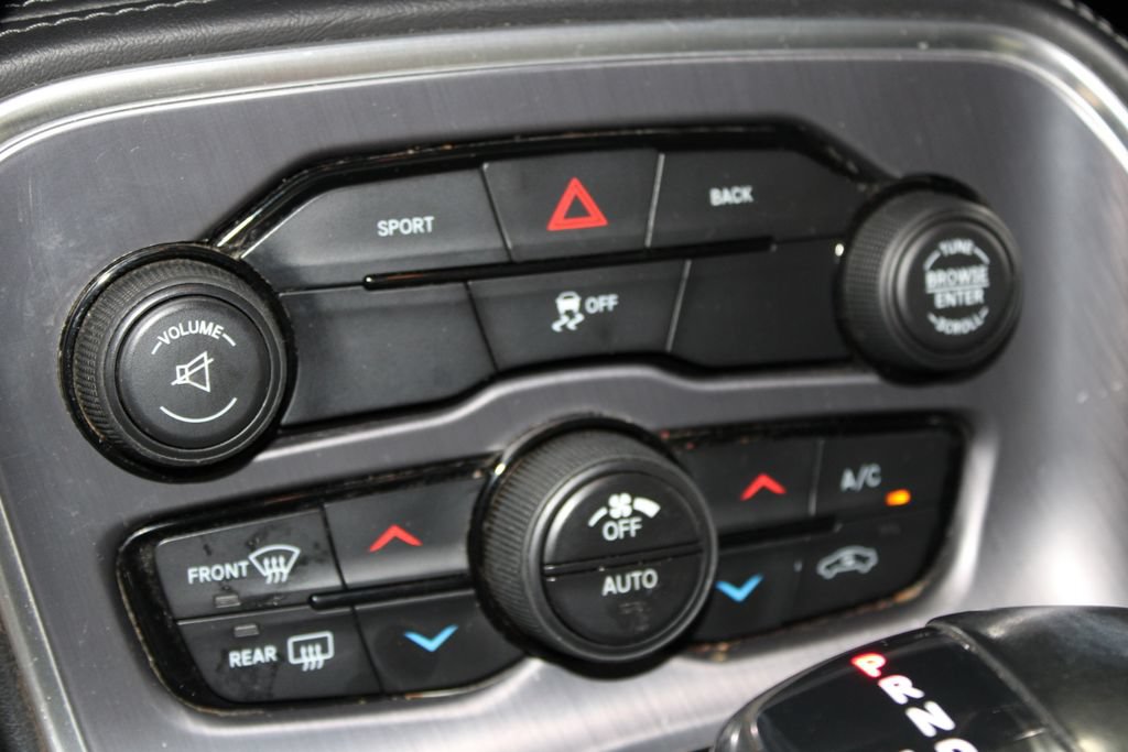 Used 2016 Dodge Challenger SXT w/ Super Sport Group (SS/T) RWD image 21