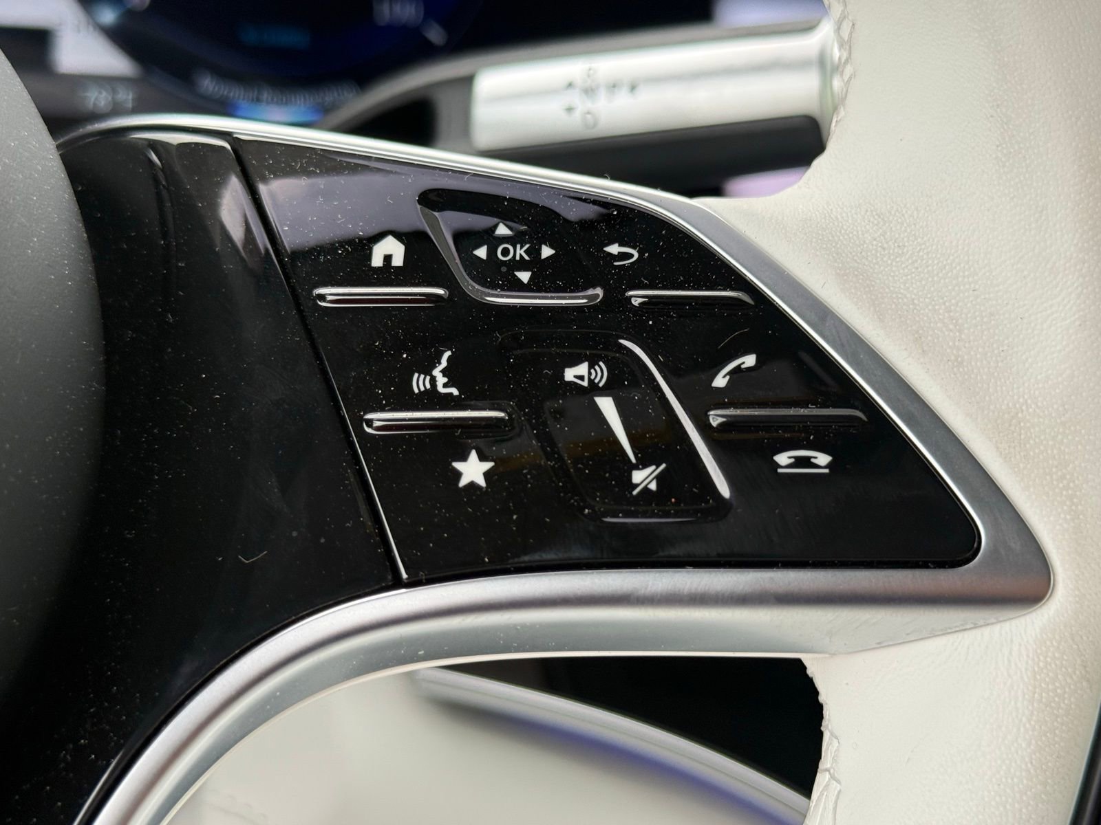 New 2025 Mercedes-Benz Maybach EQS 680 4MATIC image 22