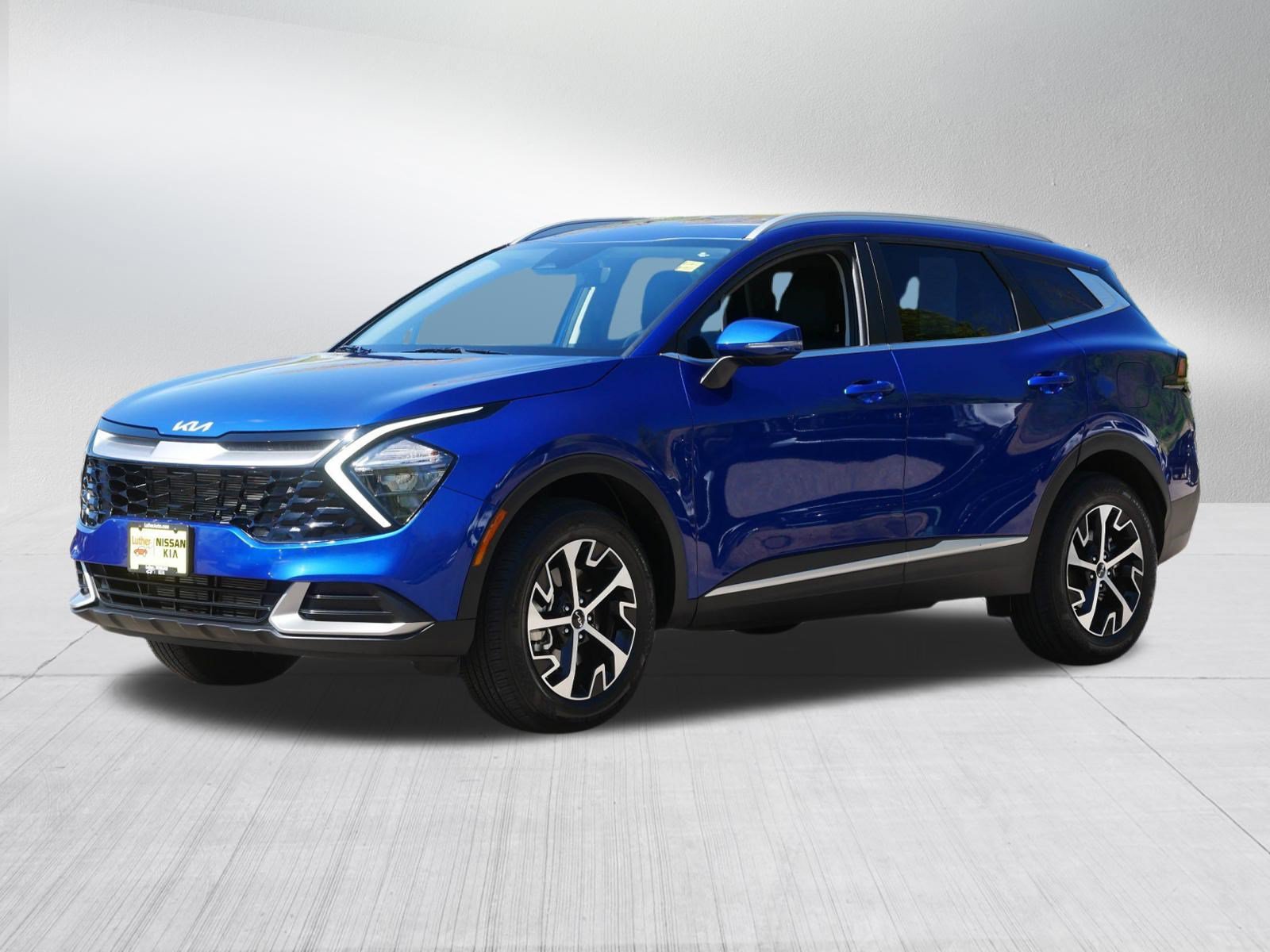 Certified 2023 Kia Sportage EX AWD/4WD image 3