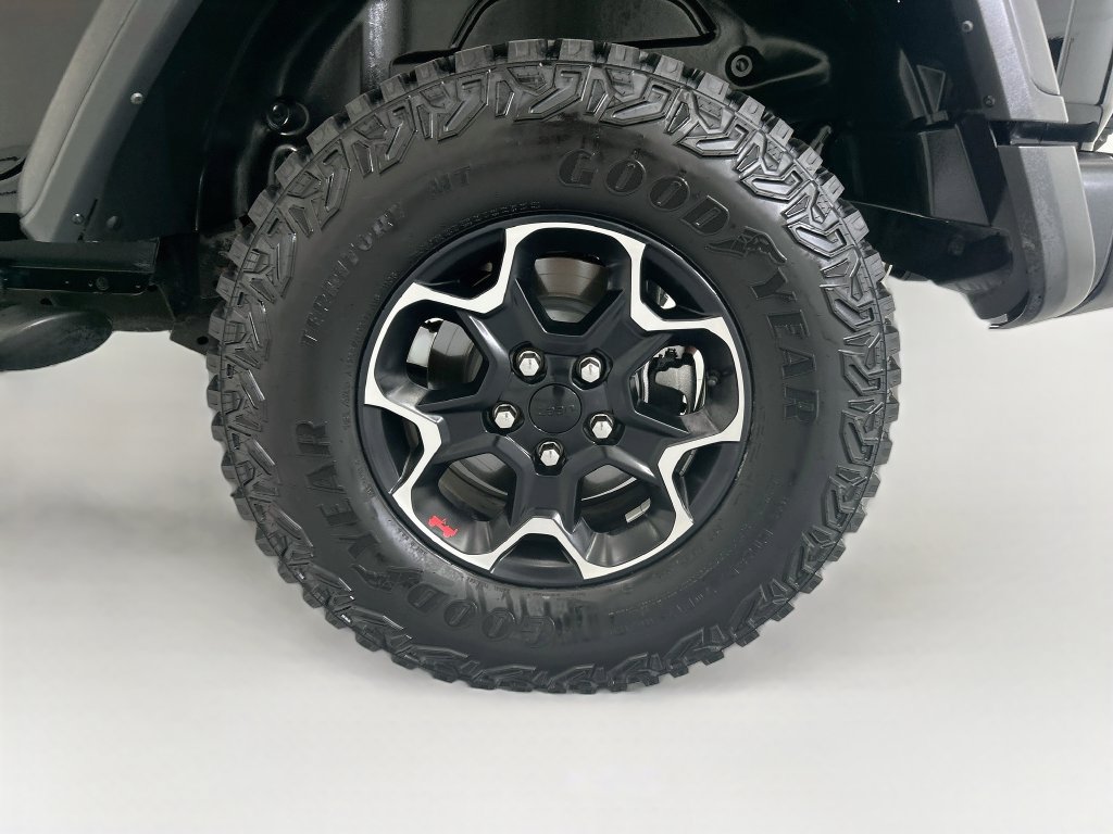 Used 2023 Jeep Wrangler Unlimited Rubicon w/ Cold Weather Group AWD/4WD image 30