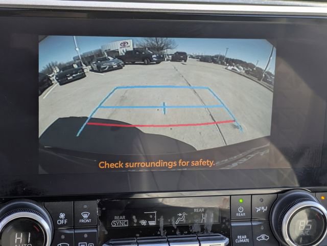 Used 2023 Toyota Highlander Bronze Edition image 18