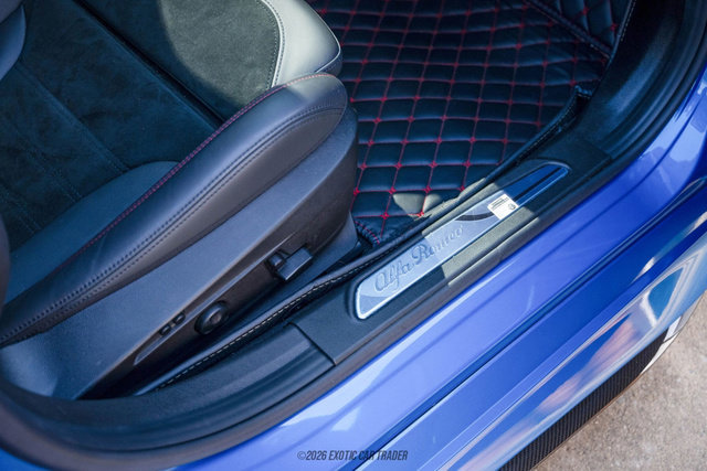 Used 2020 Alfa Romeo Giulia Quadrifoglio w/ Nero Edizione image 33