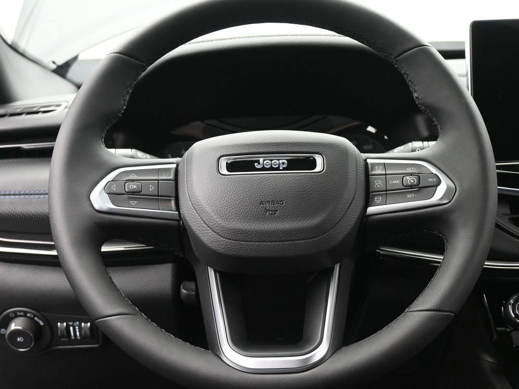 New 2026 Jeep Compass Limited image 28