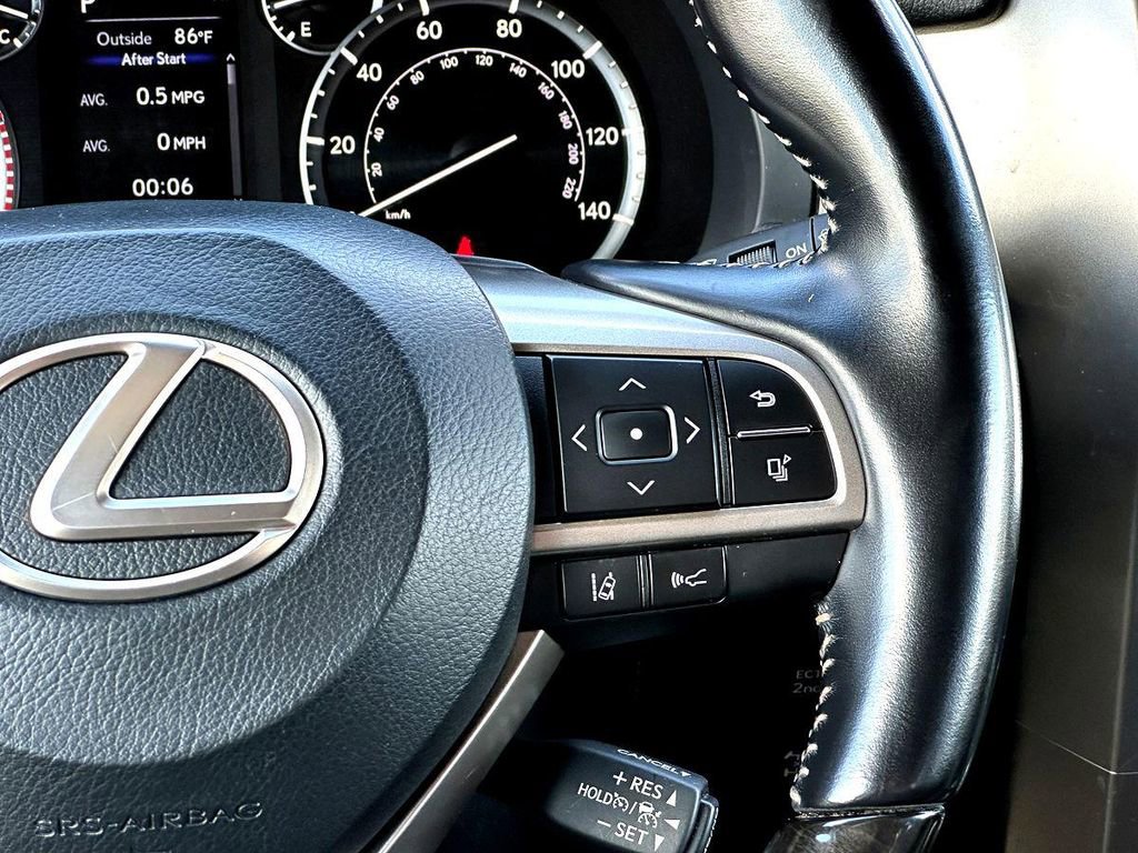 Used 2020 Lexus GX 460 Luxury w/ Accessory Package AWD/4WD image 24